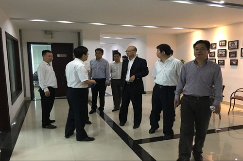 律师参与化解和代理涉法涉诉信访案件督察组一行来我所现场督查