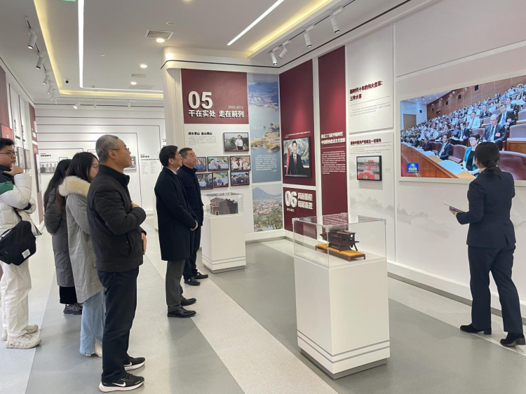 明博党支部开展学习贯彻习近平新时代中国特色社会主义思想主题教育活动